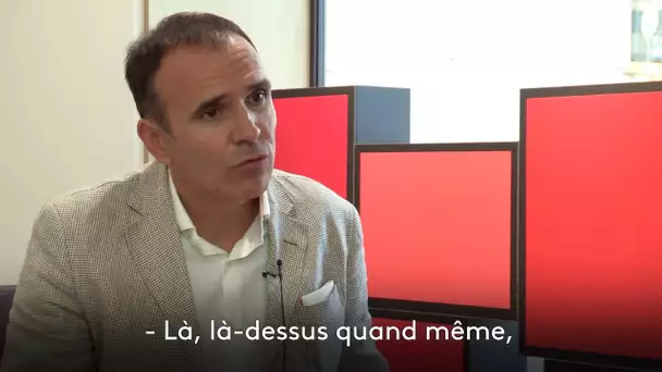 (EXTRAIT)   Comment choisir sa première banque ?