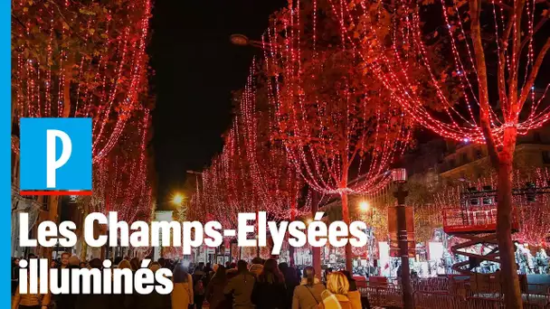 Champs-Elysées : les illuminations de noël brilleront jusqu'au 8 janvier