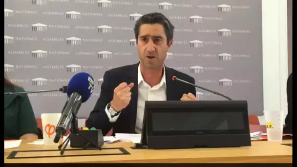 François Ruffin pousse un coup de gueule contre la "tambouille" des journalistes