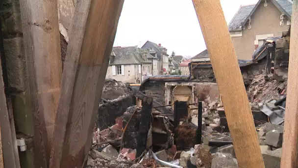 Leur maison a brûlé, élan de solidarité à Larche en Corrèze