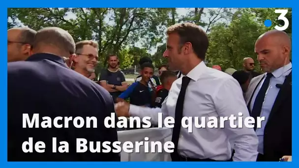 Emmanuel Macron dans le quartier de la Busserine