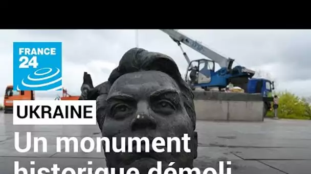 Kiev démolit un monument historique dédié à l'amitié entre l’Ukraine et la Russie