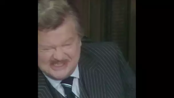 Benny Hill - Oups la boulette !