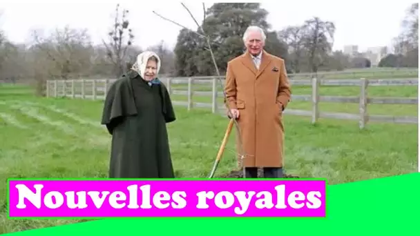 Le prince Charles plante des jeunes arbres pour marquer le jubilé de platine de la reine sous les ye