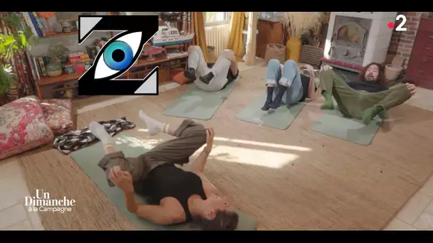 [Zap Télé] Maxime Gasteuil sabote le cours de yoga de Laury Thilleman (19/06/23)