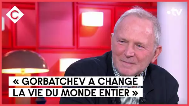 Gorbatchev, l’homme qui a changé la face du monde - Bernard Guetta - C à vous - 31/08/2022