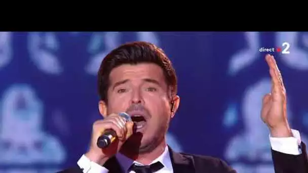 Vincent Niclo chante 'Le temps des cathédrales' en  hommage à Notre Dame