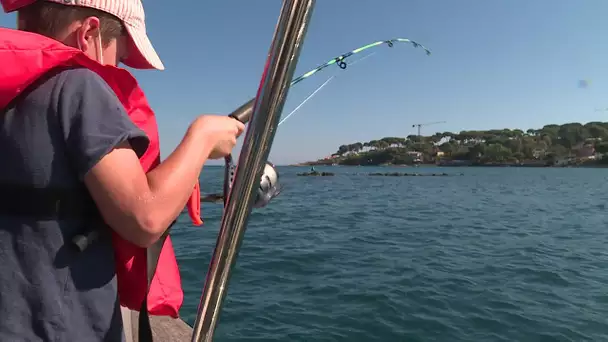 A Antibes, les enfants apprennent la pêche et le respect de la mer