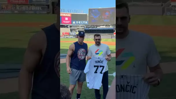 Luka links up with Aaron Judge at his first time in Yankee Stadium 👀