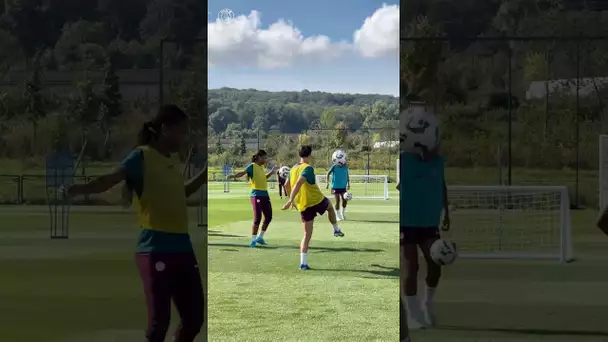 Quality from Grace & Elisa! ⚽️🔃