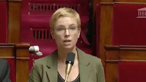 Un moment de détresse  : Clémentine Autain évoque son avortement à lrsquo;Assemblée nationale