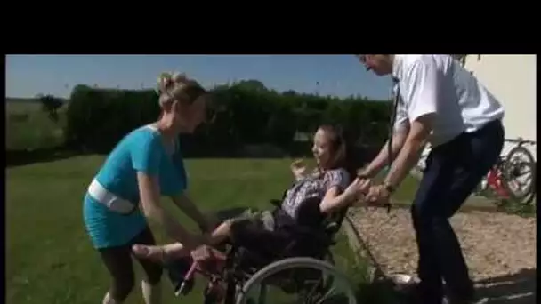 Reportage 100% Mag : Mon voisin est un héros !