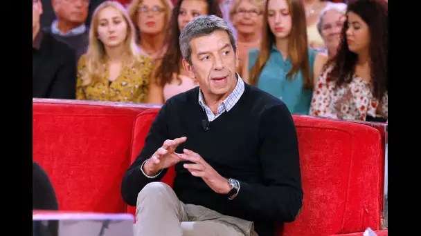 Michel Cymes s’est fait « dézinguer sur internet » : sa réponse aux bêtises sur...