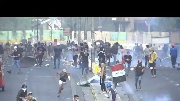 La police irakienne intervient violemment sur la place Tahrir, à Bagdad