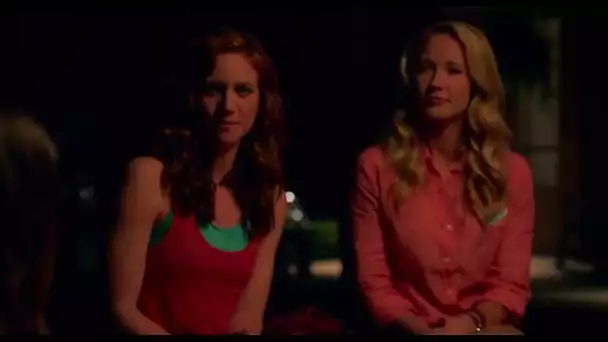 Pitch Perfect 2 / Extrait 2 'Cup Song autour du feu de camp' VOST [Au cinéma le 22 juillet]