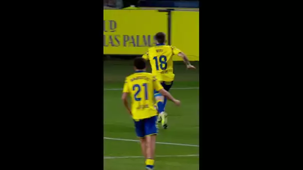 RAPHINHA'S defensive skills 🔥⚔️