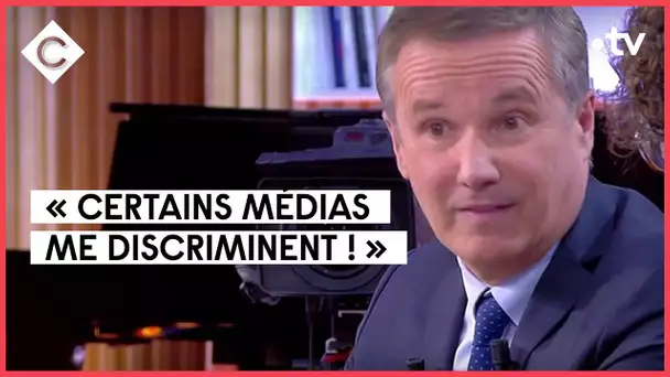 Nicolas Dupont-Aignan, mal-aimé des médias ? - C à Vous - 10/03/2022