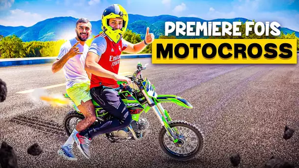 JE DÉMARRE LA MOTO CROSS POUR LA PREMIÈRE FOIS ! ( j'ai du mal 😭)