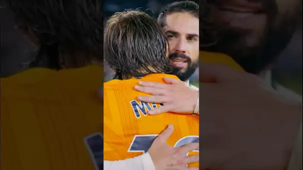 Game recognizes game. Isco and Modric 🫂