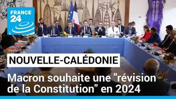 En Nouvelle-Calédonie, Emmanuel Macron confirme vouloir une "révision de la Constitution" en 2024