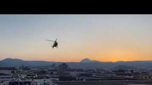 Coronavirus Covid-19 : l'hélicoptère du SMUR 21 arrive à Clermont-Ferrand