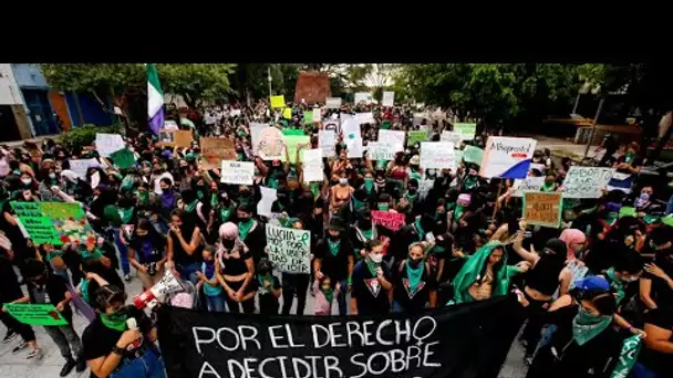 Marche dans les rues de Mexico pour réclamer la légalisation de l'avortement