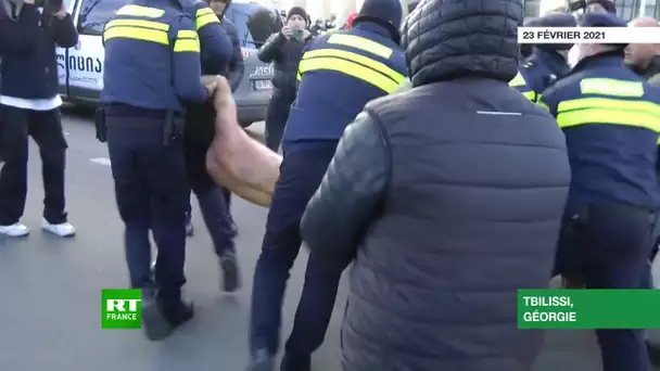 Géorgie : la police arrête une figure de l'opposition et se heurte à ses partisans