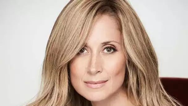 Malade, Lara Fabian annonce une mauvaise nouvelle à ses fans