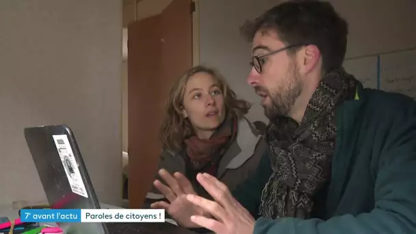 La briqueterie solidaire de l'association Terre fabrique des briques écologiques et de l'emploi