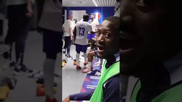 Ovation du vestiaire pour Kanté 👏 #shorts