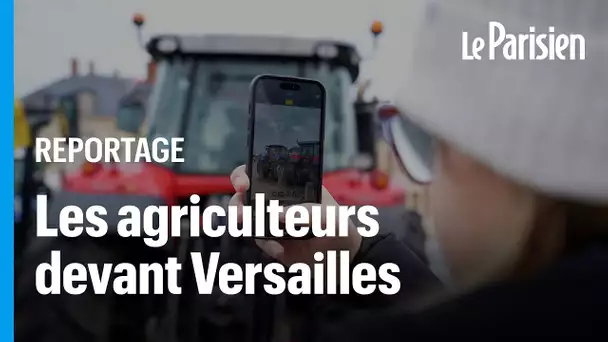 Agriculteurs en colère : des tracteurs campent devant le château de Versailles