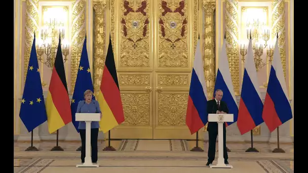 Conférence de presse de Vladimir Poutine et d’Angela Merkel à l’issue de leur rencontre