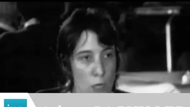 Conférence de presse d' Arlette Laguiller 1974 - Archive vidéo INA