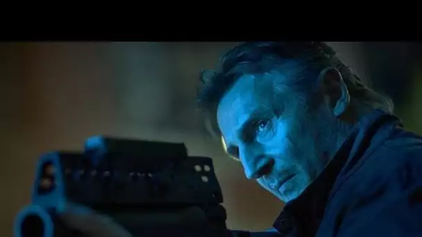 « Blacklight » : Liam Neeson aime toujours autant se battre (au cinéma)