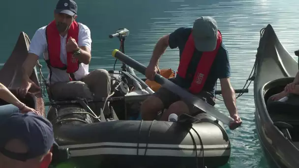 Le CNRS embarque le public dans une opération de prélèvements sur le lac du Bourget