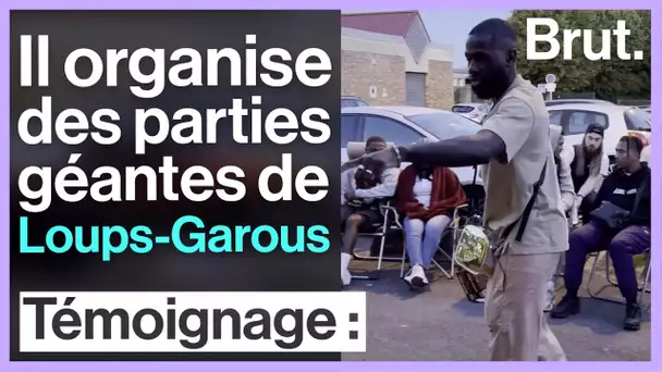 Edwin organise des parties géantes de Loups-Garous