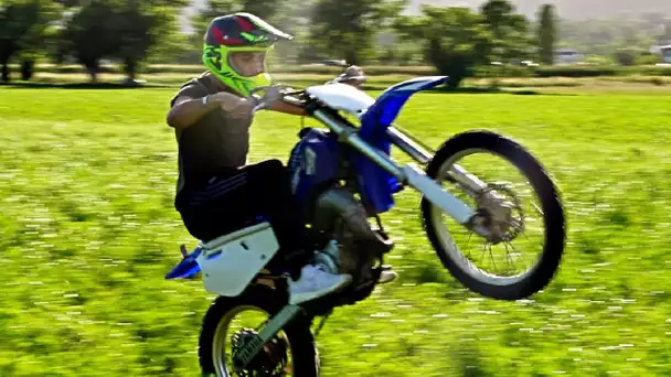 JE FAIS DES WHEELING COMME JAMAIS AVEC MA YAMAHA 82 YZ