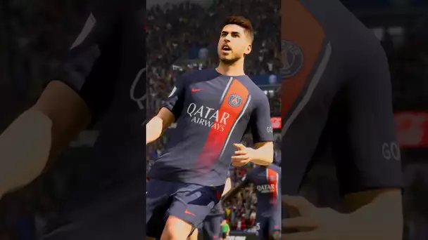 Rapprochez-vous ! La saison reprend 🔥 Prêts à défendre notre titre sur #FC24 ? 🔴🔵 @easportsfcfr