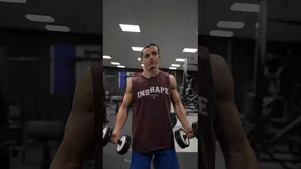 Gym mirror !! 😂😂