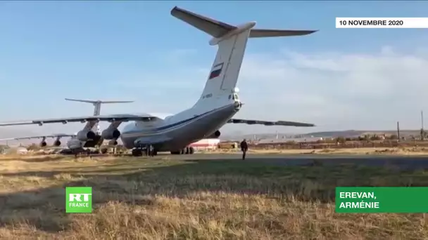 Les soldats de maintien de la paix russes arrivent en Arménie après l'accord sur le Haut-Karabagh