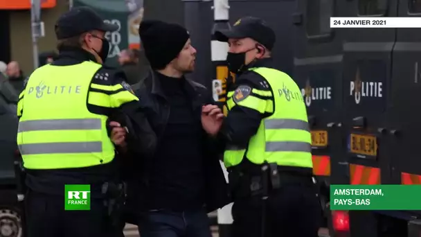 Pays-Bas : manifestation contre les restrictions sanitaires anti-Covid à Amsterdam