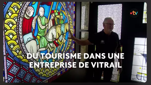 Du tourisme dans une entreprise de vitrail