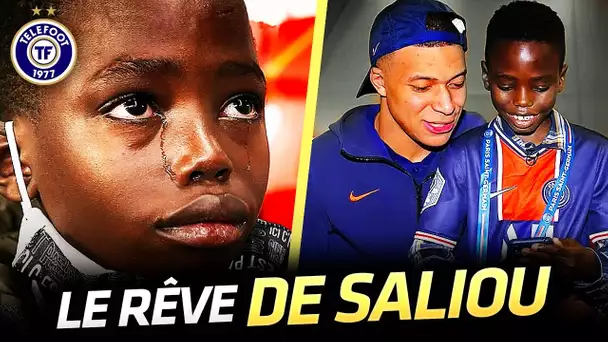 Les joueurs du PSG font PLEURER de joie un jeune supporter - La Quotidienne #790