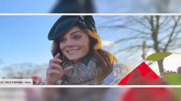 ✅  Kate Middleton porte de la fourrure pour la messe de Noël… malgré l’interdiction de la reine ?