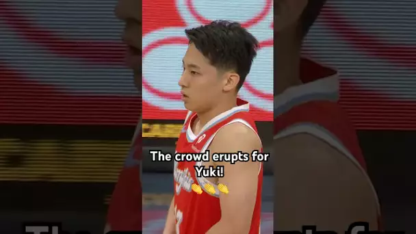 Yuki Kawamura’s tough move & 3 sends the crowd into a frenzy in D.C! 🔥👏|#Shorts