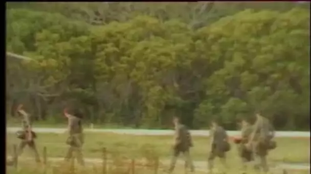 1988 : Opération commando du FLNKS  sur l'île d'Ouvéa en Nouvelle Calédonie | Archive INA