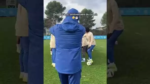 La seule fois où ils sont autorisés à taper le coach !🤣 #marseille #om #teamom #football #ligue1