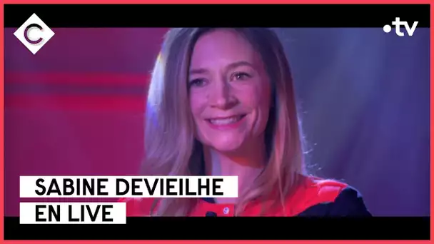 Sabine Devieilhe en live sur la scène de C à vous - 20/02/2023