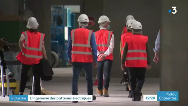 Industrie : l'ingénierie des batteries électriques d'ACC à Nersac en Charente