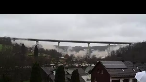 Démolition spectaculaire d'un pont de 70 mètres de hauteur en Allemagne